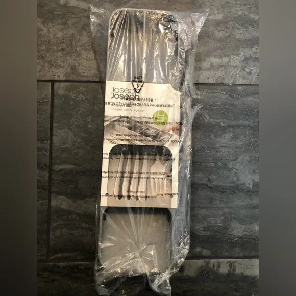 Joseph Joseph Drawer Store - Compact Cutlery Drawer Organizer, Grey - Picture 9 of 14